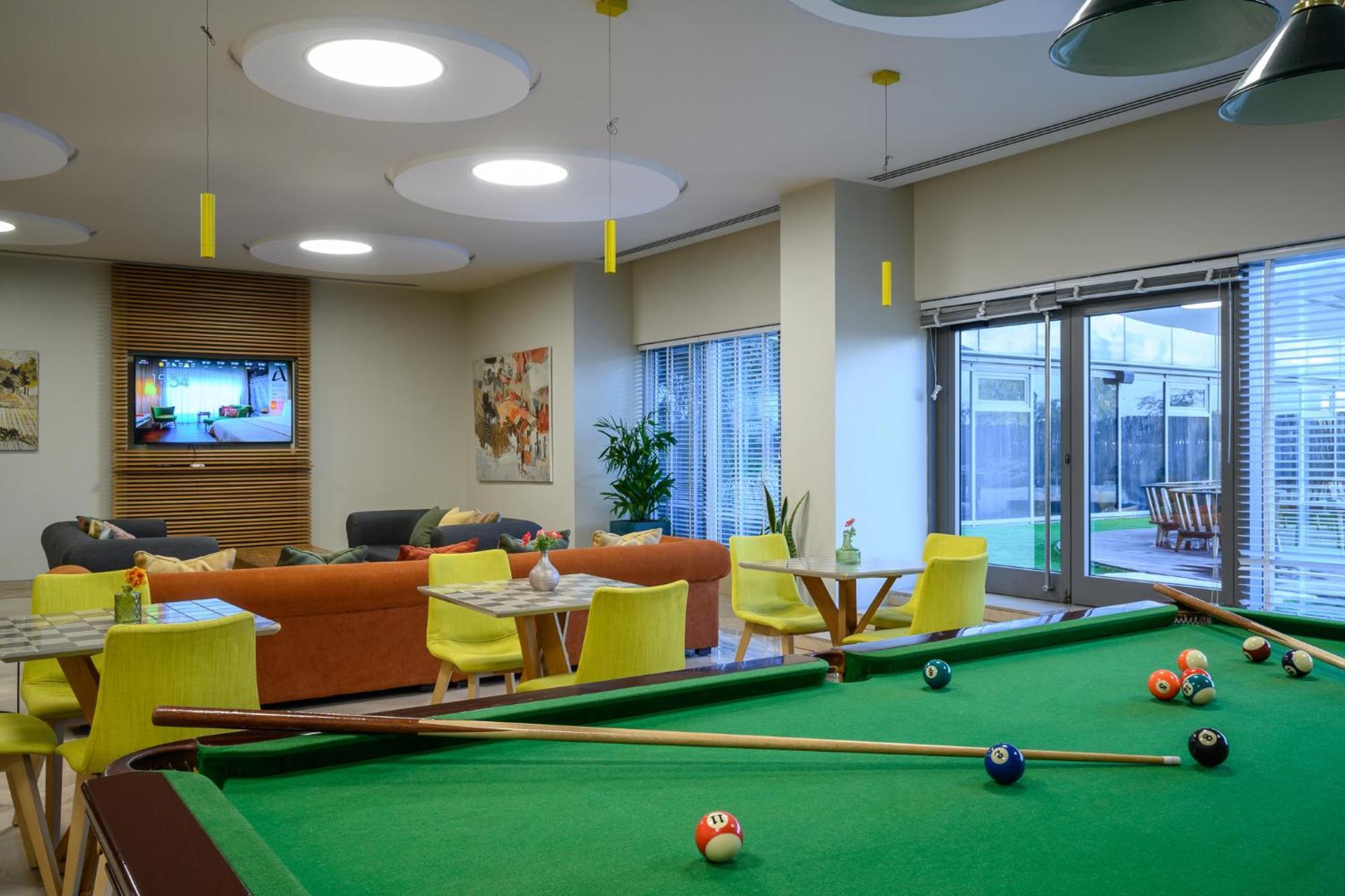 Sadot Hotel Ben Gurion Airport - An Atlas Boutique Hotel Beer Yaakov Экстерьер фото