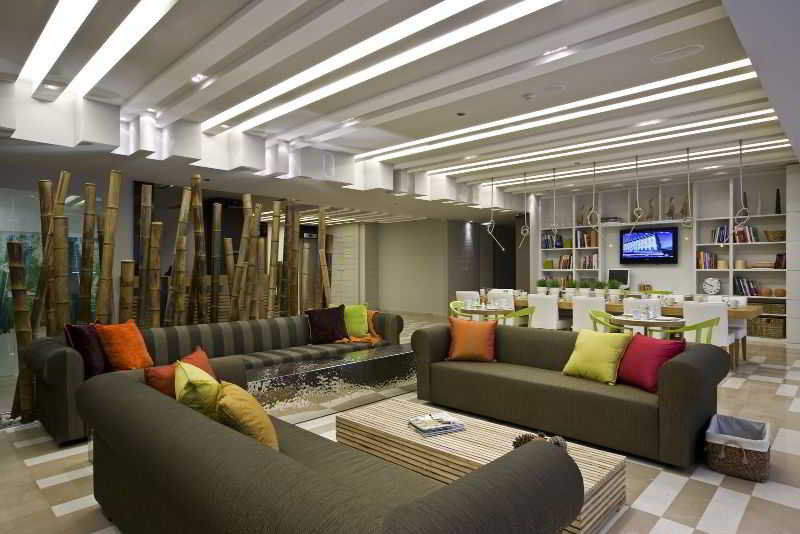 Sadot Hotel Ben Gurion Airport - An Atlas Boutique Hotel Beer Yaakov Экстерьер фото